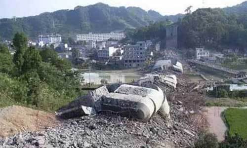 鳳凰堤溪沱江大橋